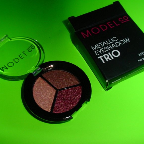 MODEL CO NIB Metallic Eyeshadow Trio MYKONOS - Picture 1 of 1